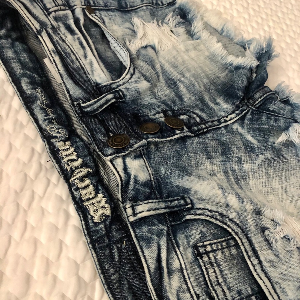 🔹Machine Acid Wash Shorts🔹 - Picture 4 of 16